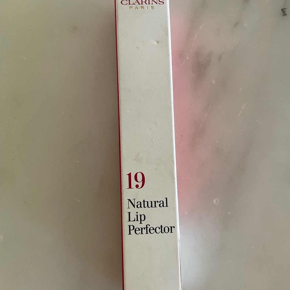 ((NEVER OPENED)) Clarins Natural Lip Perfector - “Intense Smoky Rose”